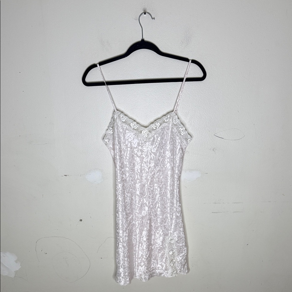 LA Intimates Light Pink Floral Lace Detail Slip Dress Size Small